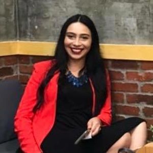 Meet your Posher, Candy elizabeth